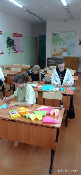 Подготовка к акции «Самолетик будущего».