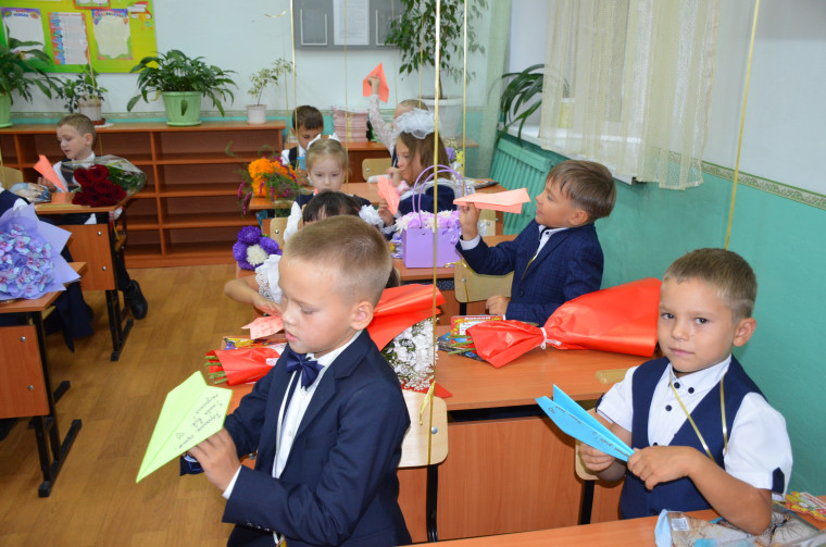 "Самолётик будущего".